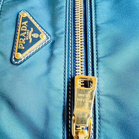 Authentic Crossbody Prada or pouch - Picture 4 of 14